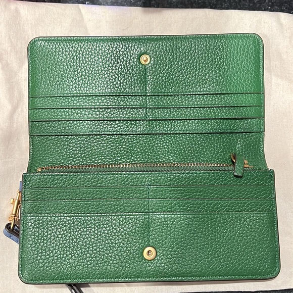 Tory Burch wallet - Picture 3 of 12
